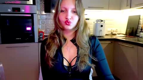 Snapshot of brightsstar chatting on February 2026 02:33:01 PM Mitty online show from February 2026 02:33:01 PM