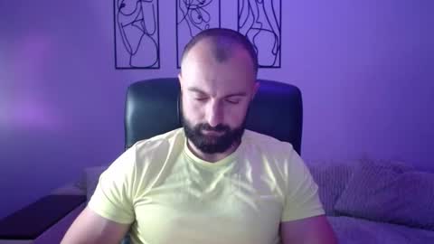 brindlefly69 online show from October 2025 10:23:02 AM