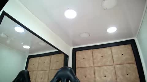 BrindyMichell online show from October 2025 06:52:02 PM
