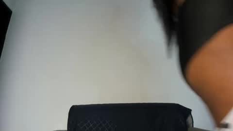 ANGIE online show from December 2025 12:22:02 PM