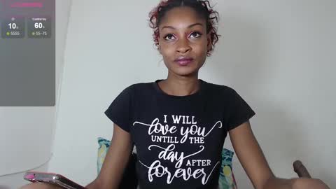 Snapshot of britanylee_01 chatting on December 2024 04:47:02 AM britanylee 01 online show from December 2024 04:47:02 AM