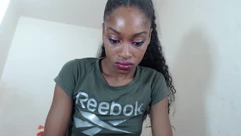 Snapshot of britanylee_01 chatting on September 2025 09:03:01 AM britanylee 01 online show from September 2025 09:03:01 AM
