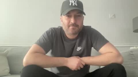 british_lad_uncut online show from February 2026 12:23:02 PM