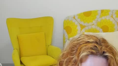 Snapshot of britishmilfpenelope chatting on May 2026 03:15:01 AM Penelope online show from May 2026 03:15:01 AM