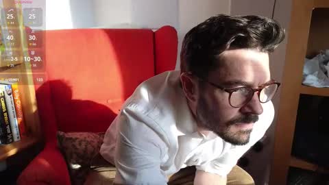 Snapshot of britishpoet69 chatting on October 2025 01:24:02 PM British Poet online show from October 2025 01:24:02 PM