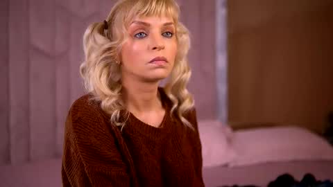 britneyhudson online show from December 2025 05:12:02 AM