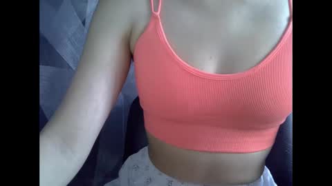 BritneyxKittens online show from November 2025 05:18:01 AM