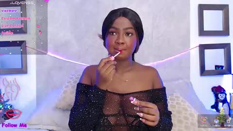 brittany 25 years old  happy as a worm  online show from December 2024 09:39:01 AM