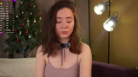 Lina online show from December 2025 11:28:02 AM