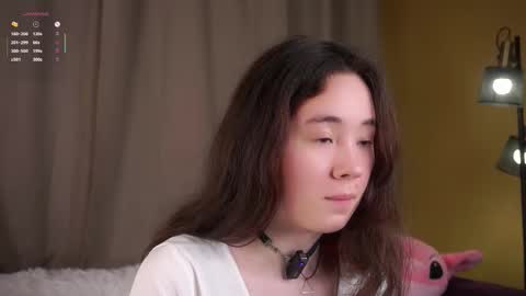 Lina online show from March 2026 12:11:01 PM