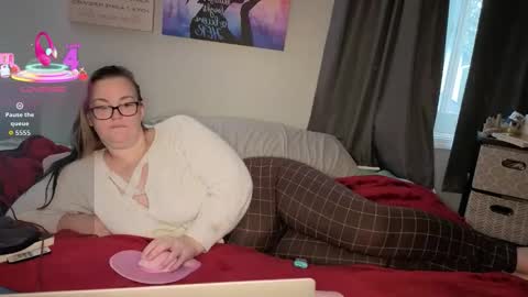 brkenprincess81 online show from November 2025 04:39:01 PM