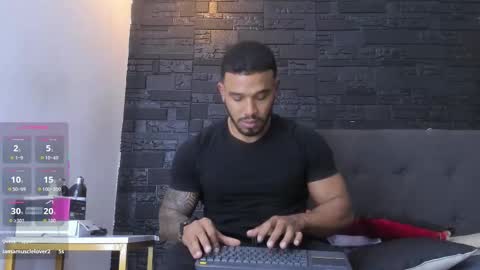 brock_hurn online show from December 2025 10:06:01 PM