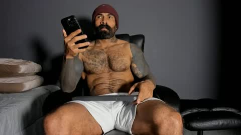 Snapshot of brockhurn_ chatting on May 2026 01:32:02 AM brockhurn_ online show from May 2026 01:32:02 AM