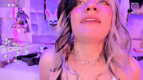     online show from January 2025 04:09:01 PM