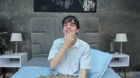 Bruce Hans online show from December 2025 11:48:01 AM