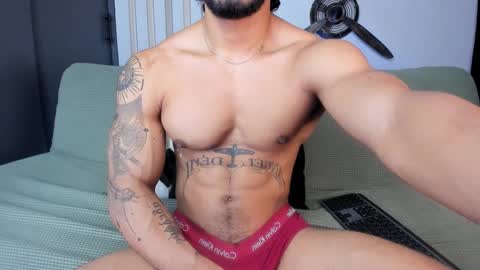 Snapshot of bruce_roldan chatting on February 2025 08:36:01 PM bruce roldan online show from February 2025 08:36:01 PM