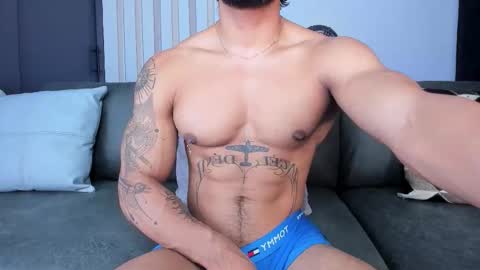 Snapshot of bruce_roldan chatting on October 2025 06:46:02 AM bruce roldan online show from October 2025 06:46:02 AM