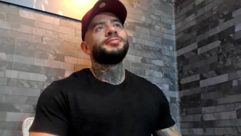 brucedallas online show from January 2026 02:05:02 AM