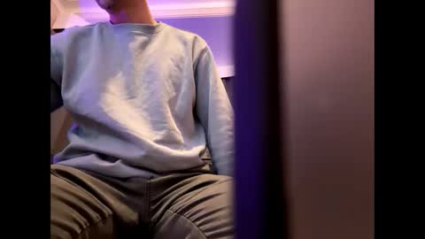 Snapshot of brucelogan80 chatting on November 2025 02:44:02 AM brucelogan80 online show from November 2025 02:44:02 AM