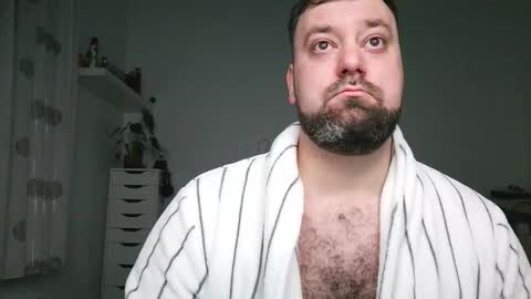 Bruce online show from October 2025 08:51:02 PM