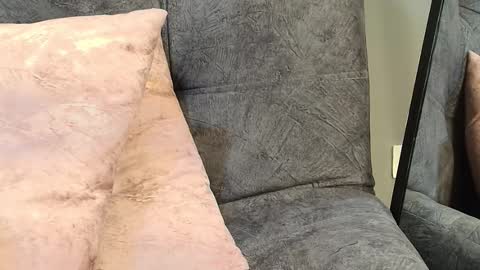 Brunette online show from February 2026 12:31:01 PM