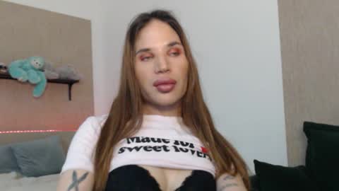 Luna online show from January 2026 05:26:02 PM