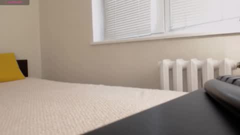 Ellis online show from December 2025 07:17:01 AM