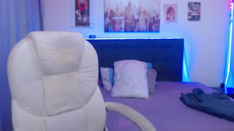 bruno_booss online show from January 2026 09:39:02 PM