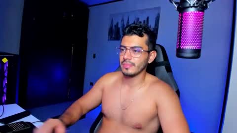 Snapshot of bruno_diaz31 chatting on December 2024 03:05:02 AM Bruno online show from December 2024 03:05:02 AM