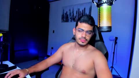 Snapshot of bruno_diaz31 chatting on February 2025 11:01:02 AM Bruno online show from February 2025 11:01:02 AM