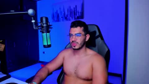Snapshot of bruno_diaz31 chatting on October 2025 01:58:02 AM Bruno online show from October 2025 01:58:02 AM