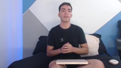 Bruno online show from December 2025 01:39:01 PM