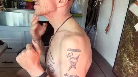 Steve... aka SkinnieDippin aka TimberTramp online show from March 2025 07:38:01 PM