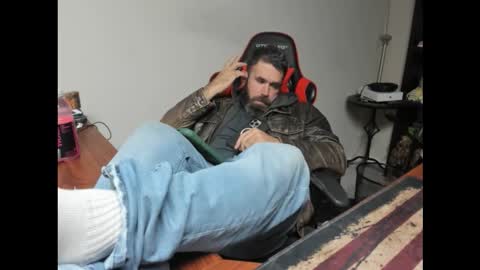 BRUTALMASTER1983 online show from November 2025 07:52:02 AM