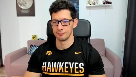 Brutus K online show from November 2025 05:34:01 AM