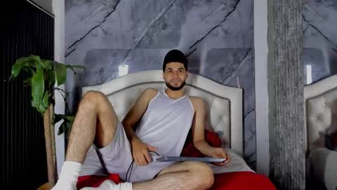 Bry Dalton online show from November 2025 05:07:02 AM