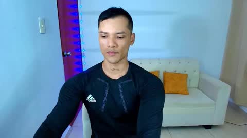 Snapshot of bryan_boy_ chatting on February 2026 02:01:02 AM bryan online show from February 2026 02:01:02 AM