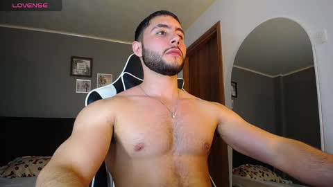 Snapshot of bryan_oficials chatting on December 2024 06:22:02 AM bryan_oficials online show from December 2024 06:22:02 AM