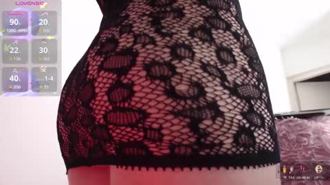 Becky Anders  online show from October 2025 12:13:02 PM