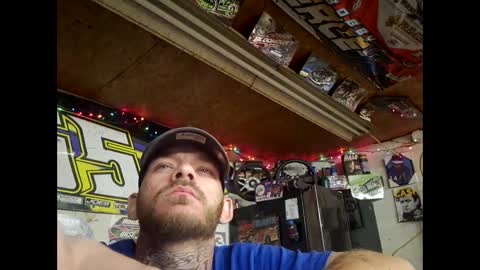 Snapshot of btown3095 chatting on October 2025 03:03:02 AM btown3095 online show from October 2025 03:03:02 AM