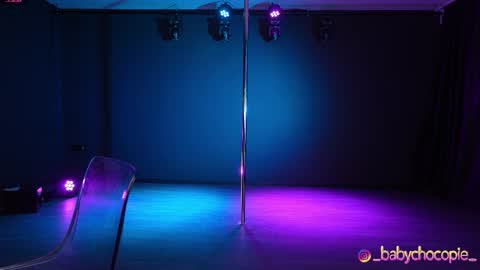 Bubble  gum  online show from January 2026 07:40:01 PM