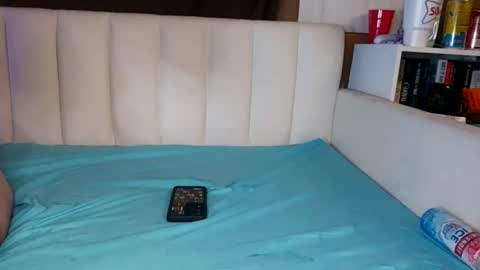 Max  candi online show from November 2025 03:16:02 AM