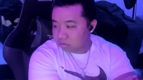 Snapshot of buffsexyman24 chatting on February 2026 03:54:01 AM buffsexyman24 online show from February 2026 03:54:01 AM