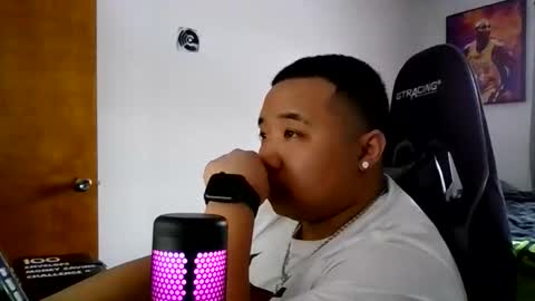 Snapshot of buffsexyman24 chatting on February 2026 06:42:01 PM buffsexyman24 online show from February 2026 06:42:01 PM