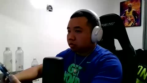 Snapshot of buffsexyman24 chatting on February 2026 03:50:01 AM buffsexyman24 online show from February 2026 03:50:01 AM