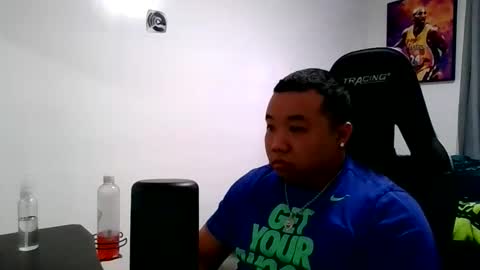 Snapshot of buffsexyman24 chatting on March 2026 04:53:02 PM buffsexyman24 online show from March 2026 04:53:02 PM