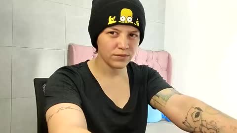 Snapshot of bug2025 chatting on September 2025 03:28:01 AM bug2025 online show from September 2025 03:28:01 AM