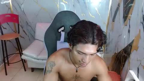 bull_cam online show from February 2026 02:38:01 PM