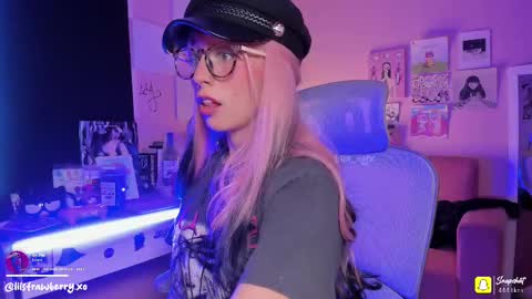        online show from September 2025 01:18:01 AM