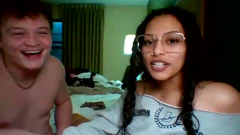 Snapshot of bunniandbyrdd chatting on February 2025 01:55:01 AM bunniandbyrdd online show from February 2025 01:55:01 AM